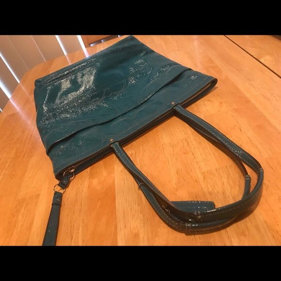 Teal coach zip tote. - Picture 6 of 8